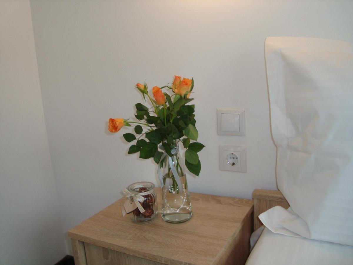 Casa Cu Flori Hotel Buşteni Екстериор снимка